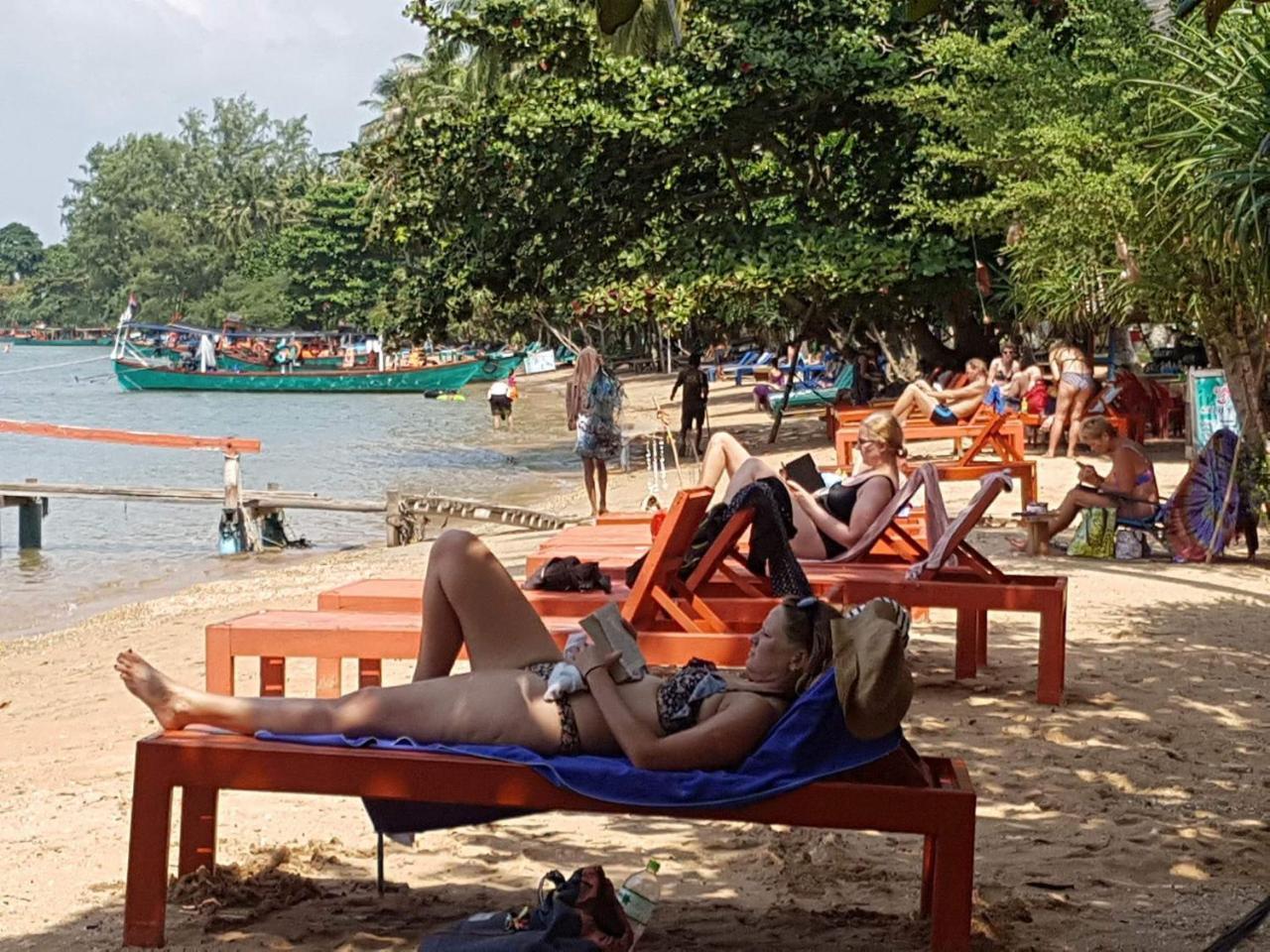 Khim Vouch Ay Rabbit Island Villa Kep Exterior photo