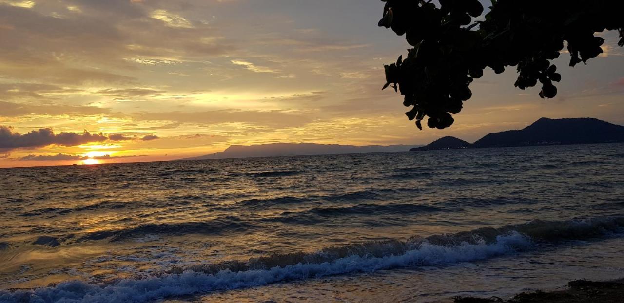 Khim Vouch Ay Rabbit Island Villa Kep Exterior photo
