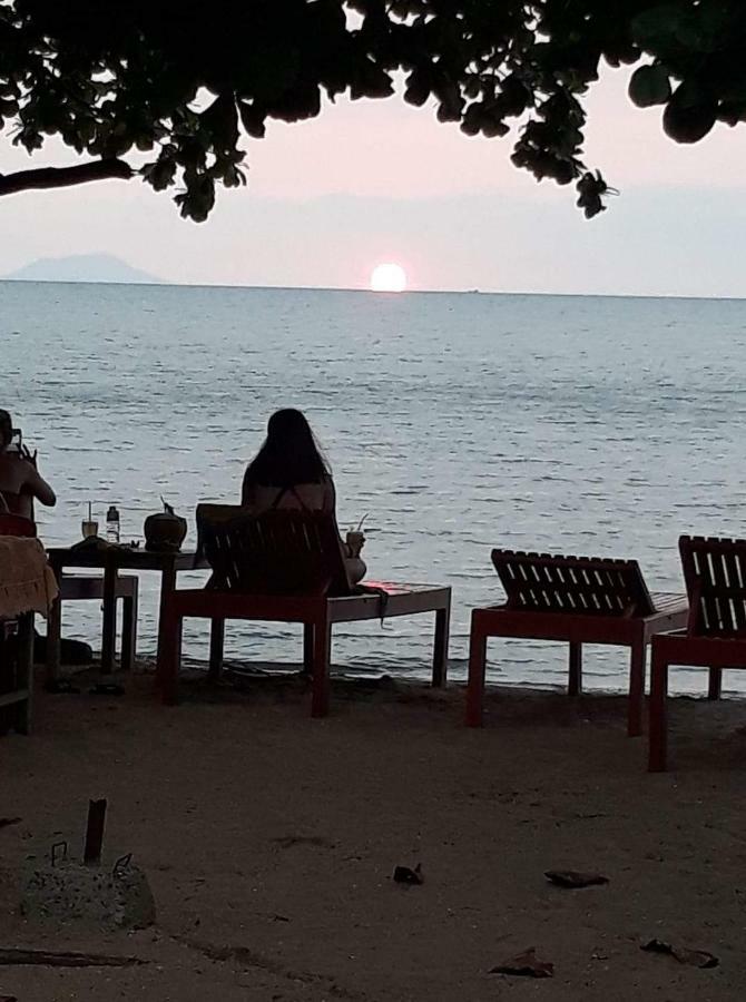 Khim Vouch Ay Rabbit Island Villa Kep Exterior photo