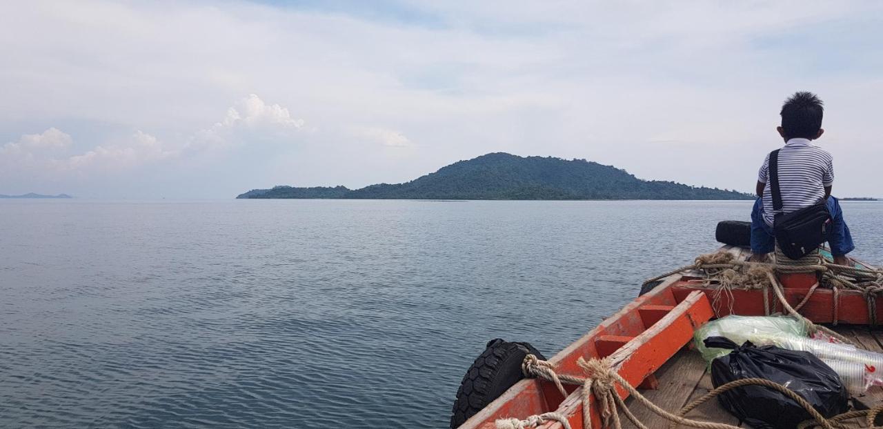 Khim Vouch Ay Rabbit Island Villa Kep Exterior photo