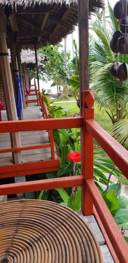Khim Vouch Ay Rabbit Island Villa Kep Exterior photo